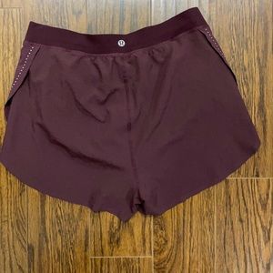 Lululemon Find your pace lined high-rise short 3”